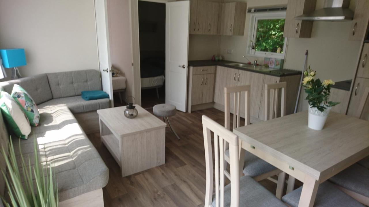 Frederiksvaerk Camping & Hostel ห้อง รูปภาพ